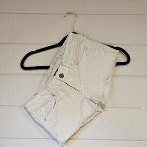 American Eagle Outfitters White Denim Shorts (2)